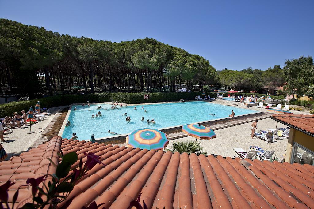 Camping Free Beach Marina Di Bibbona Exterior foto